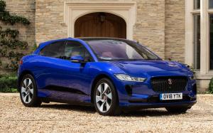 Jaguar I-Pace EV400 AWD S 2018 года (UK)